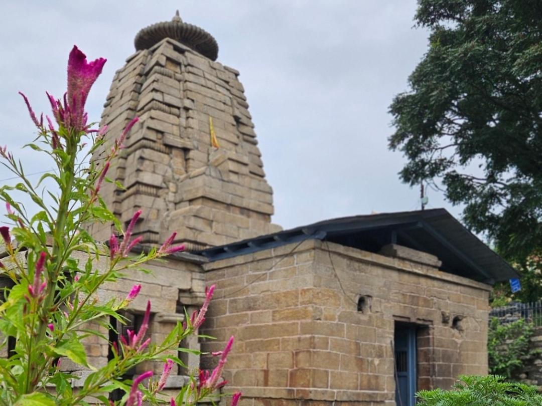 Katyuri Kings Divine Stay- Babaji'S Cave Dwarahat المظهر الخارجي الصورة